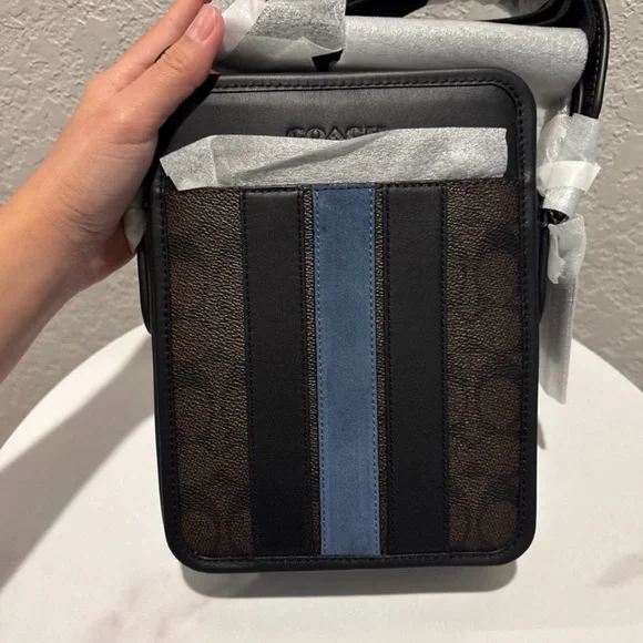 Coach Sullivan Crossbody Messenger Bag NWT